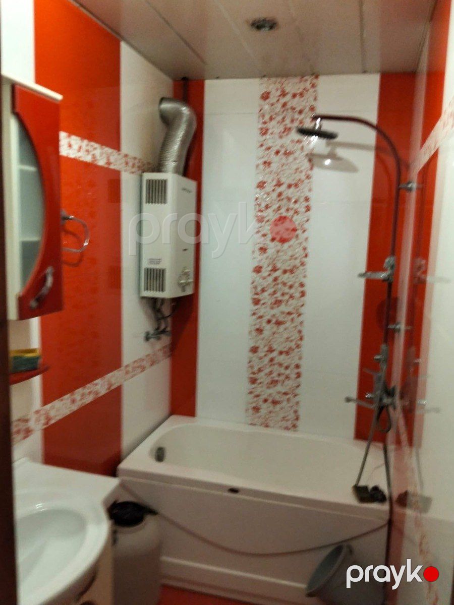 Satılır 3 otaqlı köhnə tikili 85 m² — Mənzil, Bakı (7)