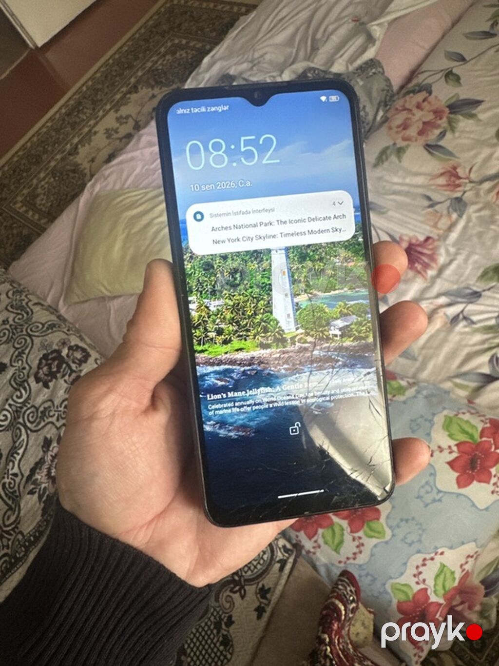 Oukitel ekranı çatdı problemi yoxdu — Digər smartfonlar, Bakı (3)