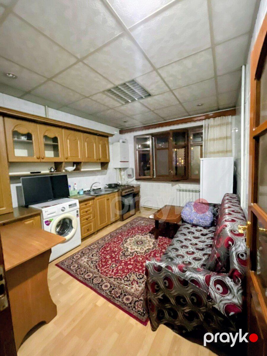 Satılır 2 otaqlı köhnə tikili 65 m² — Mənzil, Bakı (3)