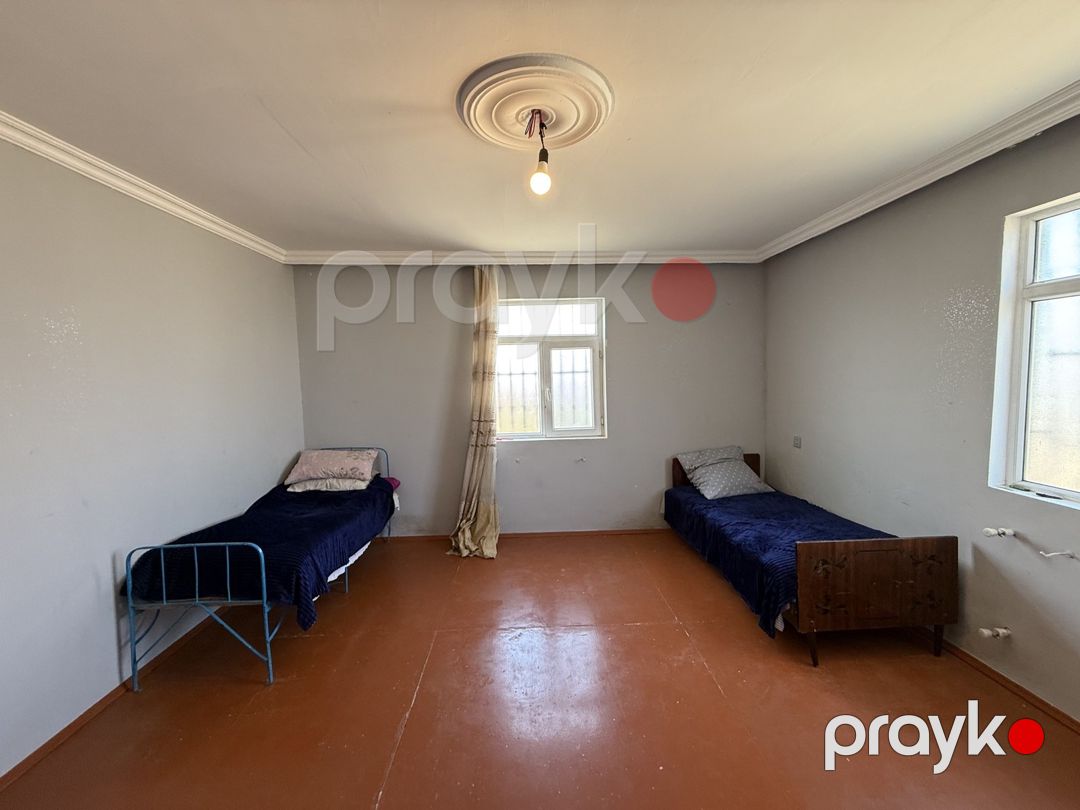 Həyət evi, Binəqədi qəs — Ev, villa, Bakı (8)