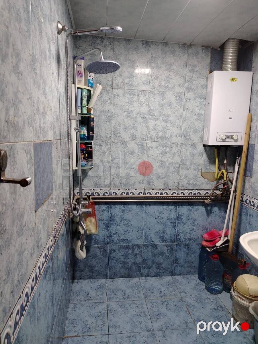 İcarəyə verilir 2 otaqlı köhnə tikili 70 m² — Mənzil, Bakı (8)