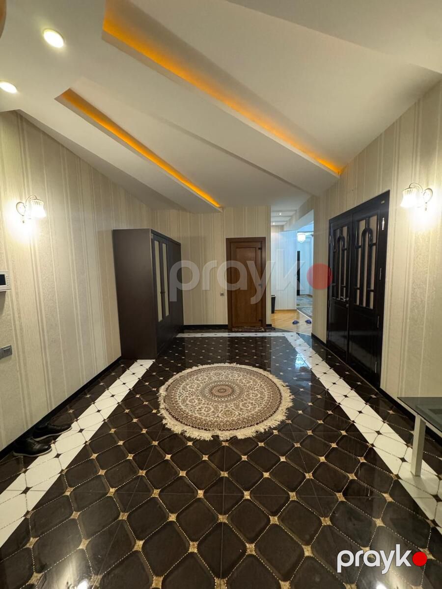 Satılır 4 otaqlı yeni tikili 200 m² — Mənzil, Bakı (3)