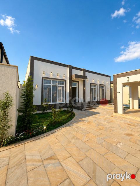 Satılır 4 otaqlı həyət evi/bağ evi 150 m² — Bakı
