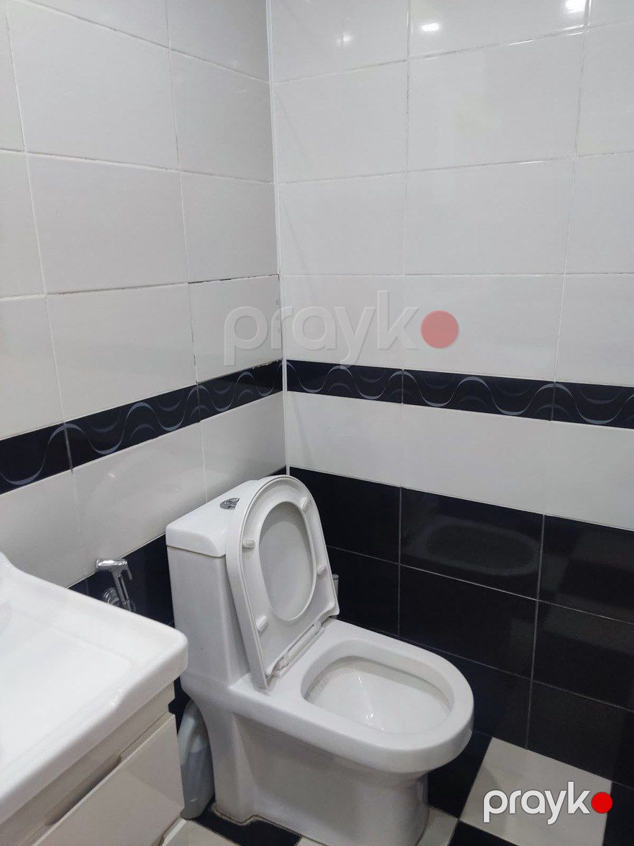 İcarəyə verilir 4 otaqlı yeni tikili 140 m² — Mənzil, Bakı (8)