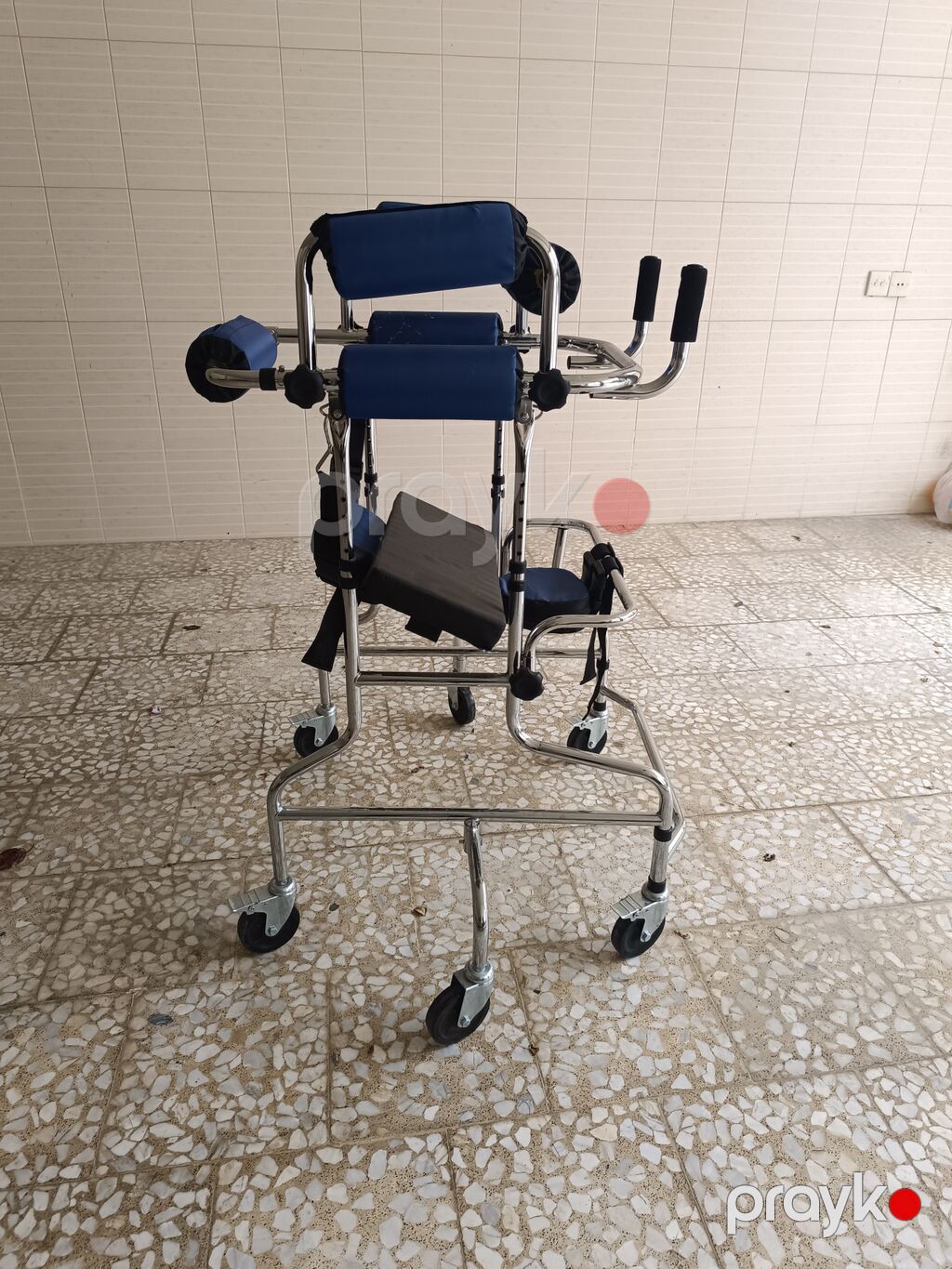 Uşaq/yetişkin üçün reabilitasiya gəzdiricisi (gait trainer) real — Kürəklər və yürüyüş aparatları, Liman (2)