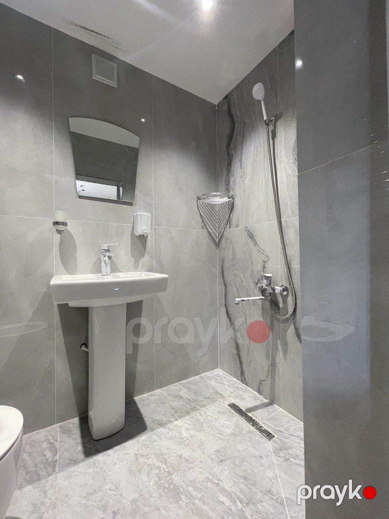 İcarəyə verilir 1 otaqlı köhnə tikili 15 m² — Mənzil, Bakı (3)