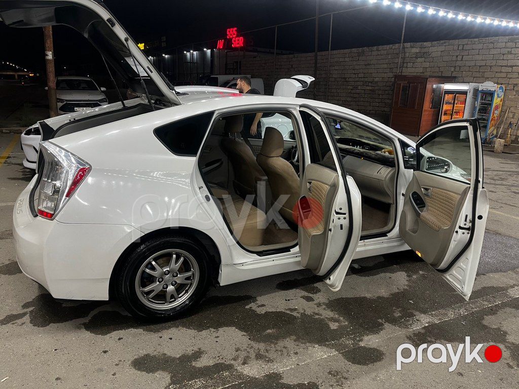 Toyota Prius, 1.8 L, 1.3 kWh, 2010 il, 378 196 km — Avtomobillər, Bakı (6)