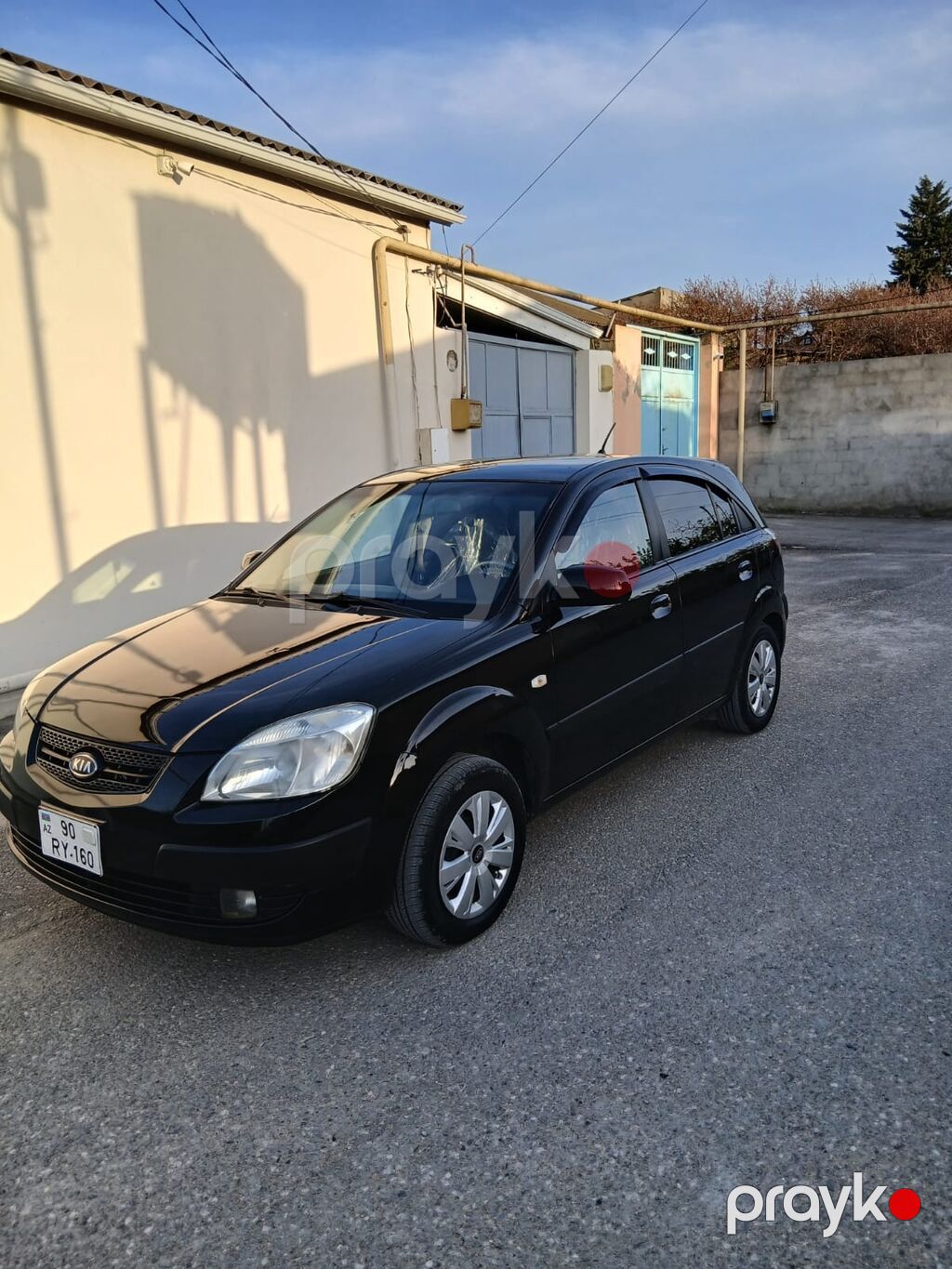 Kia Rio CRDi, qara rəng, hetçbek .maşin arxa sağ qapıdan başqa — Avtomobillər, Bakı (5)