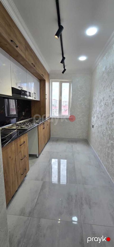 Satılır 3 otaqlı köhnə tikili 75 m² — Sumqayıt