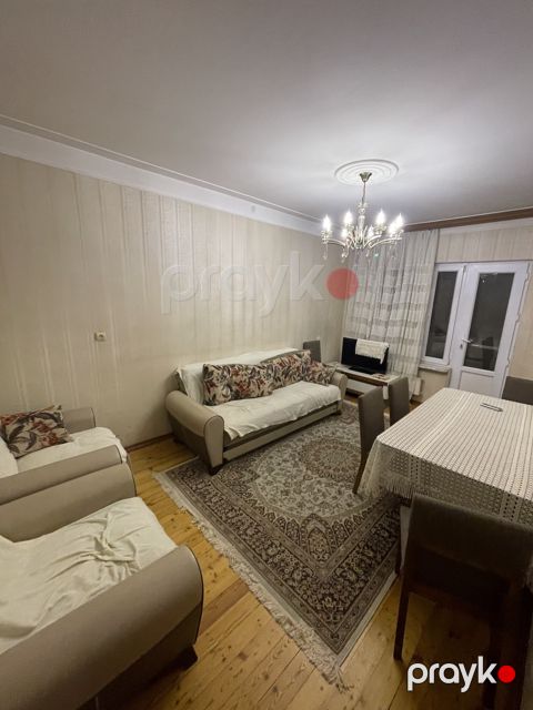 İcarəyə verilir 2 otaqlı köhnə tikili 72 m² — Bakı