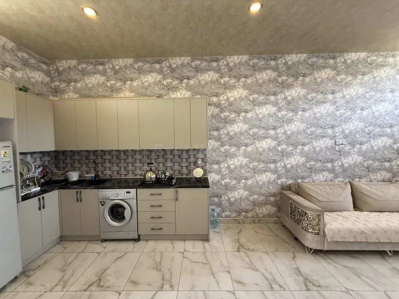 Satılır 4 otaqlı Həyət evi 100 m² Bakı, Binəqədi r., Azadlıq prospekti m., Binəqədi — Ev, villa, Bakı (4)