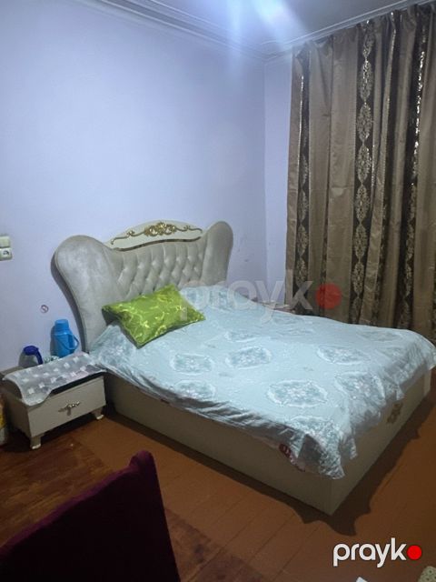 5-otaqlı mənzil kirayə verilir, Xutor qəs., 200 m² — Bakı