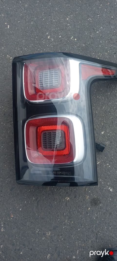 Range Rover 2021 stop işığı — Bakı