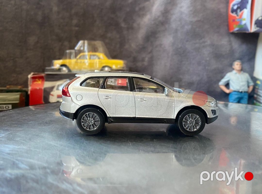 Коллекционная модель Volvo XC60 silver 2008 — Kolleksiyalar, Bakı (5)