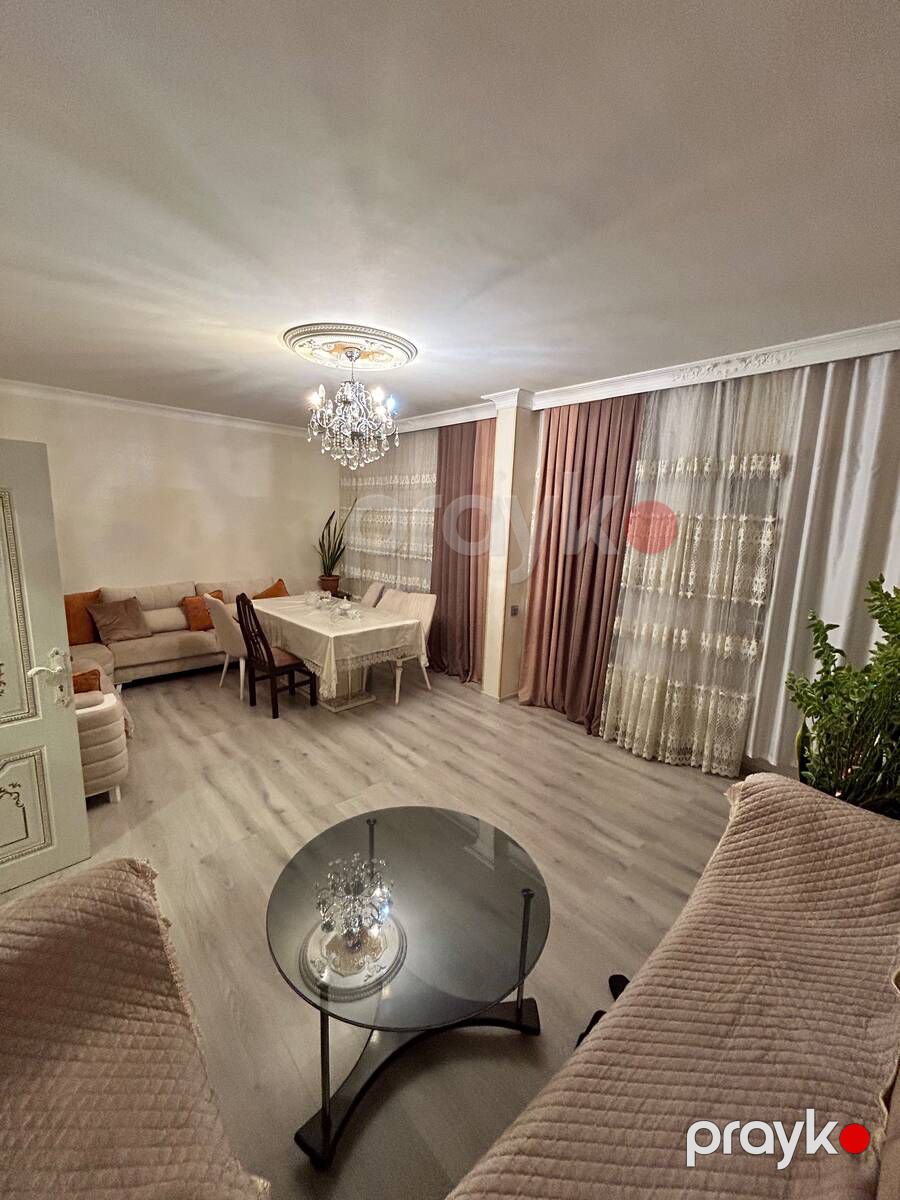 Satılır 5 otaqlı köhnə tikili 130 m² — Mənzil, Bakı (2)