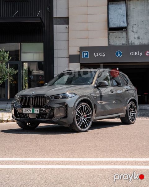 BMW X5, 3.0 L, 2025 il, 5 000 km