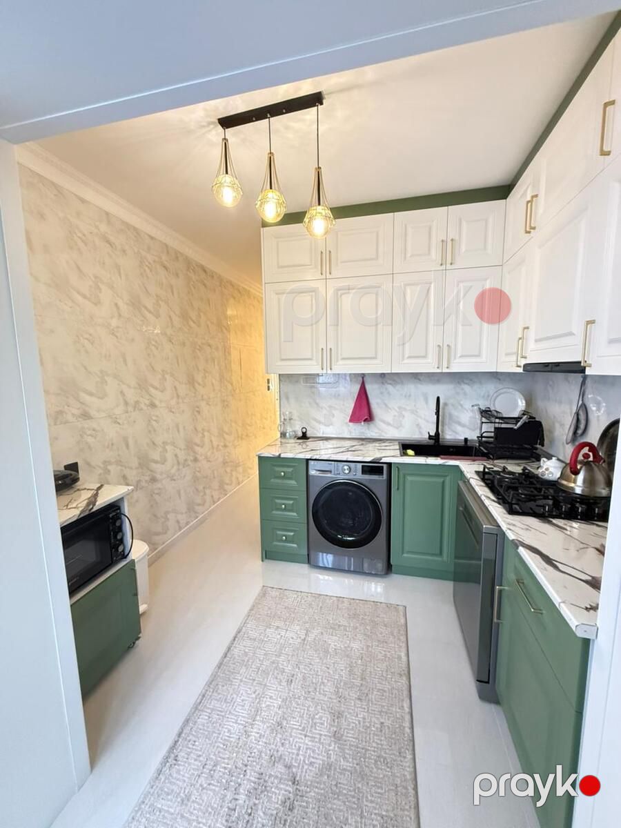 Satılır 4 otaqlı köhnə tikili 110 m² — Mənzil, Bakı (7)