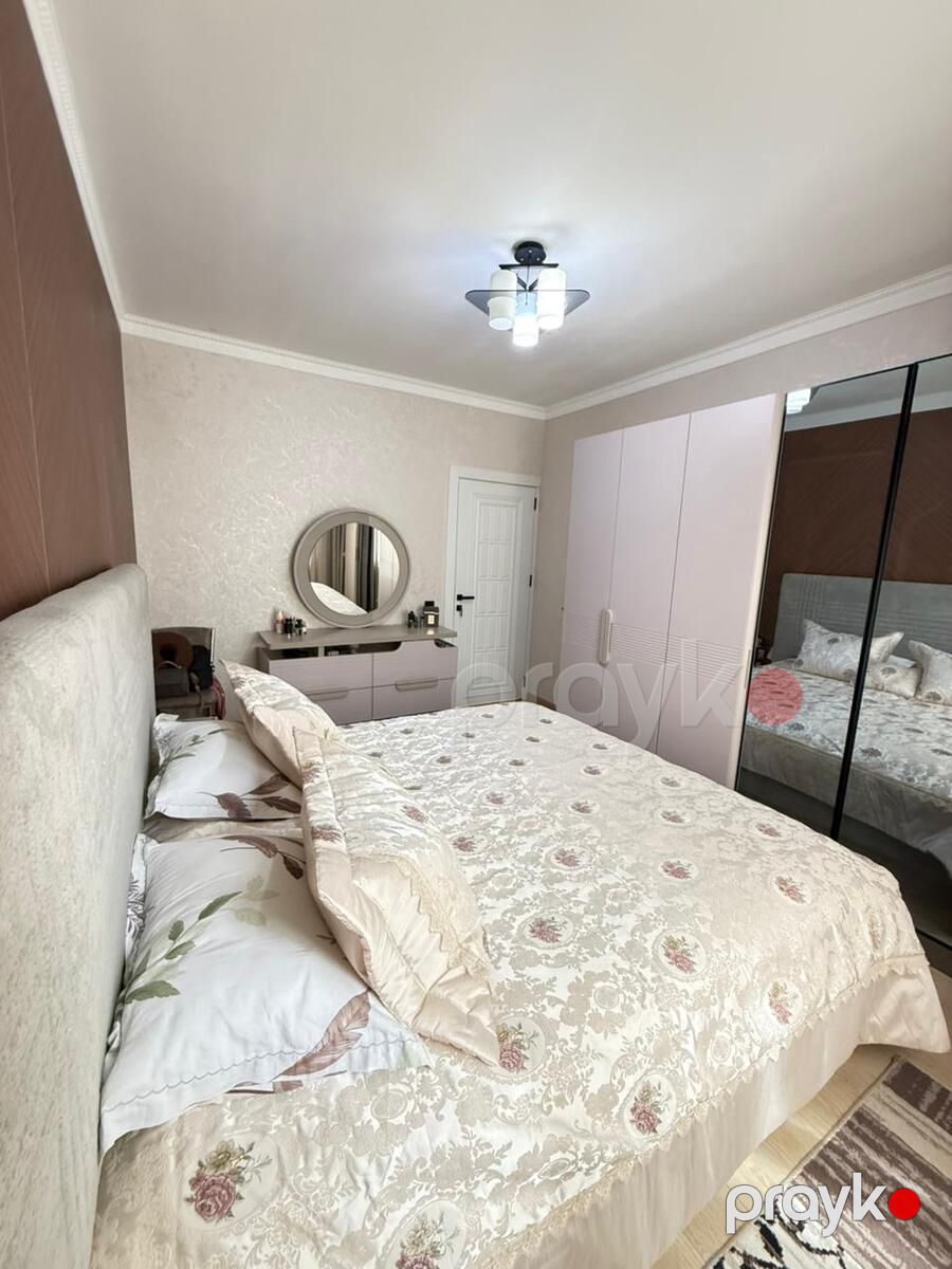 Satılır 4 otaqlı köhnə tikili 110 m² — Mənzil, Bakı (9)