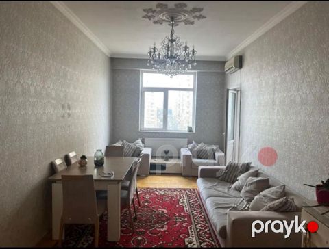 Satılır 2 otaqlı yeni tikili 74 m²