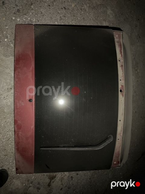 Toyota Prius, Yaponiya — Digah