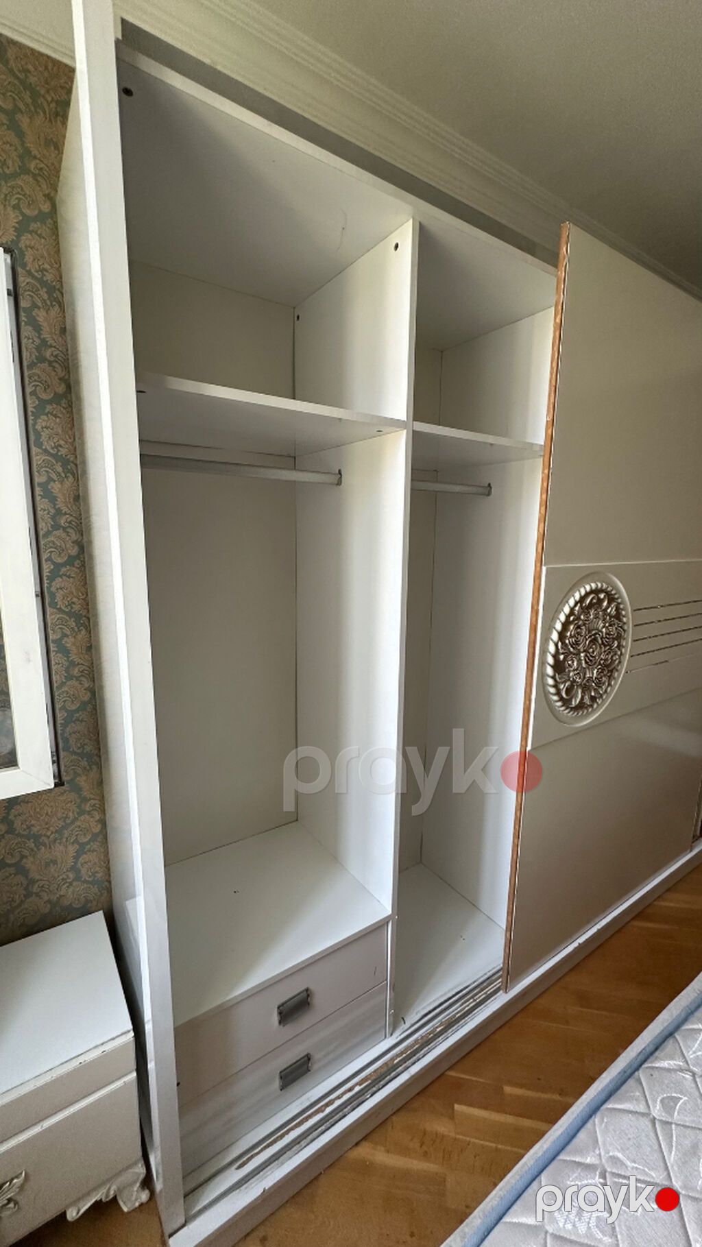 Sürgülü şkaf - Model: ikitərəfli sürgülü qapı, bir qapıda tam boy — Şkaflar, Bakı (3)