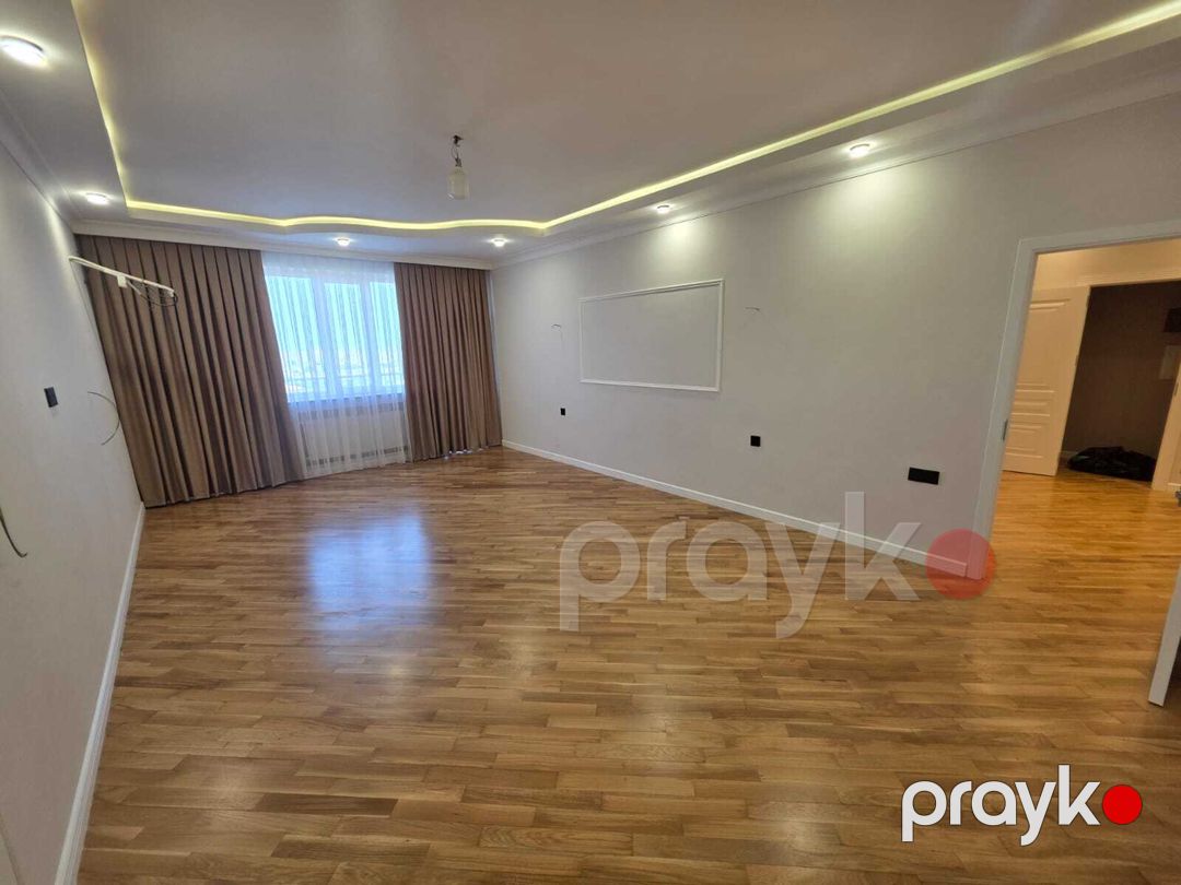 Satılır 4 otaqlı yeni tikili 165 m² — Mənzil, Bakı (9)