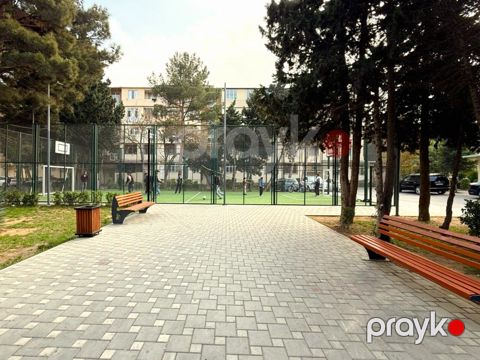 Satılır 2 otaqlı köhnə tikili 55 m² — Bakı