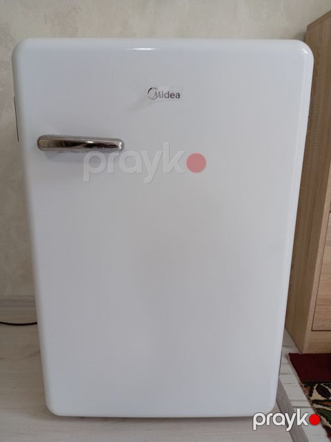 İşlənmiş Mini Midea Soyuducu Satılır, rəng - Ağ — Bakı