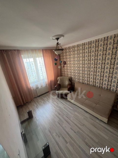 Satılır 2 otaqlı köhnə tikili 65 m² — Bakı