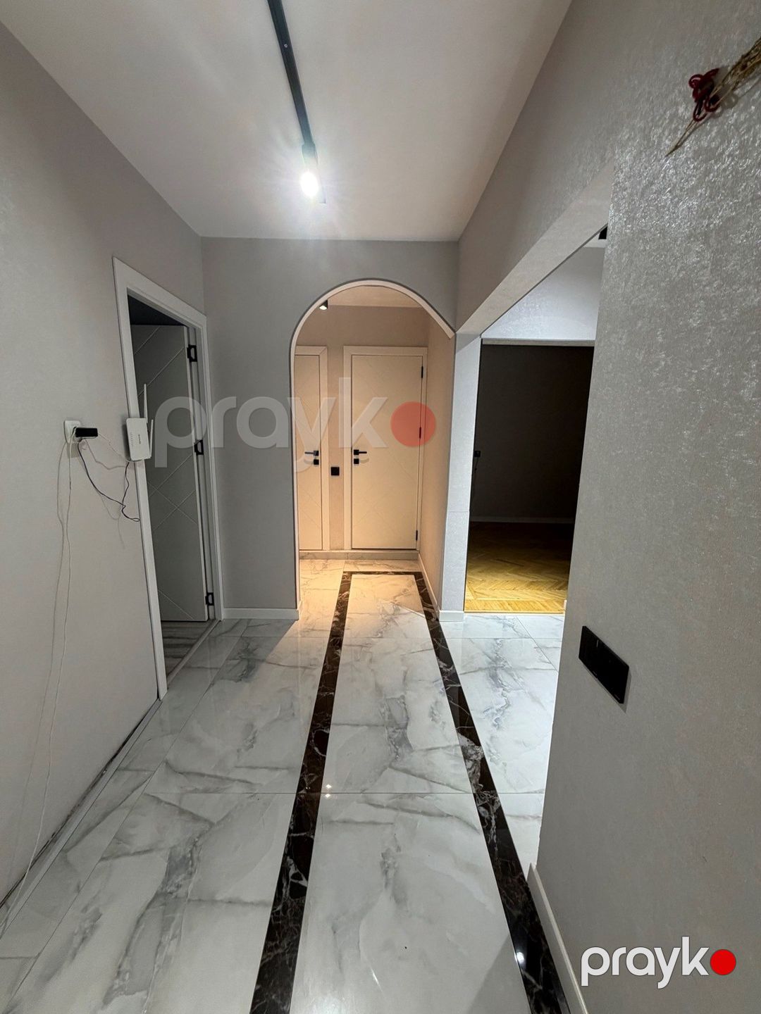 Satılır 3 otaqlı köhnə tikili 80 m² — Mənzil, Bakı (2)