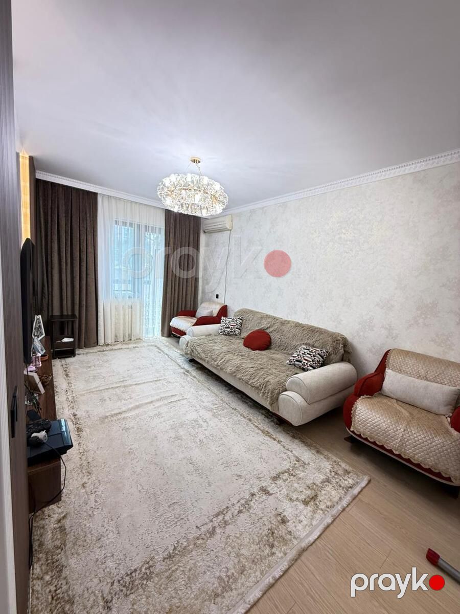 Satılır 4 otaqlı köhnə tikili 110 m² — Mənzil, Bakı (5)
