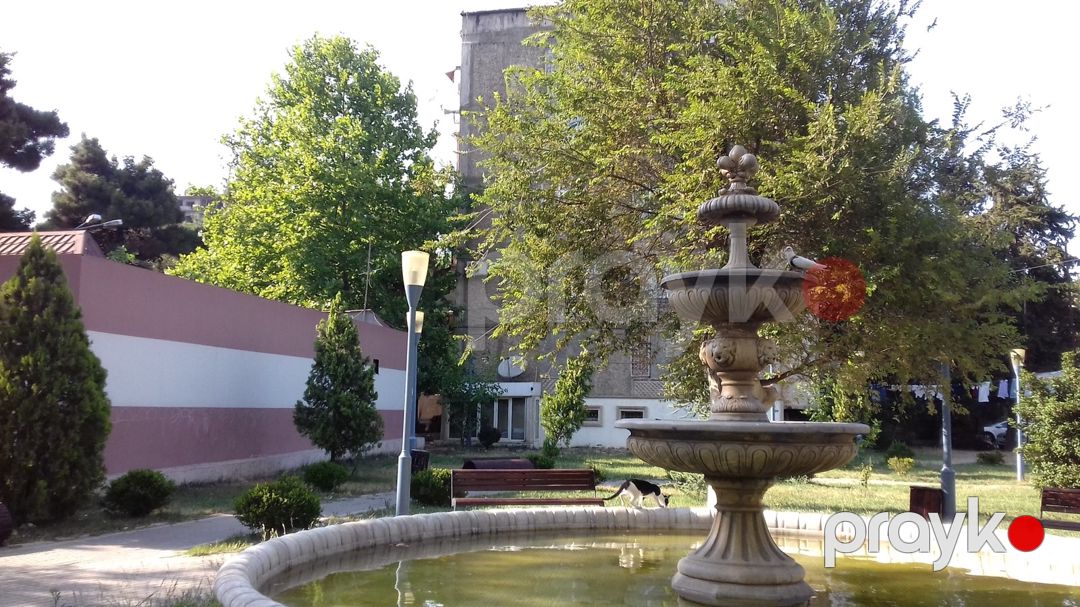 Satılır 4 otaqlı köhnə tikili 105 m² — Mənzil, Bakı (3)