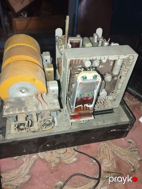 Vintage laboratoriya tipli güc mənbəyi/transformator bloku - Aşağıda — Bakı