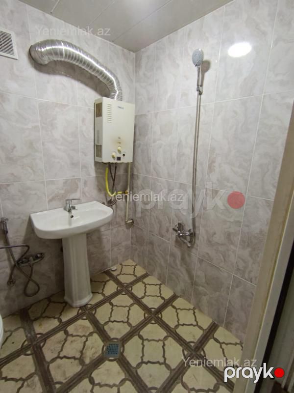 Satılır 1 otaqlı Bina evi menzil (Köhnə tikili), 32 m², 30-cu məhəllə — Mənzil, Sumqayıt (6)
