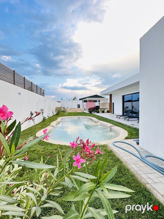 İcarəyə verilir 4 otaqlı həyət evi/bağ evi 240 m² — Ev, villa, Bakı (3)