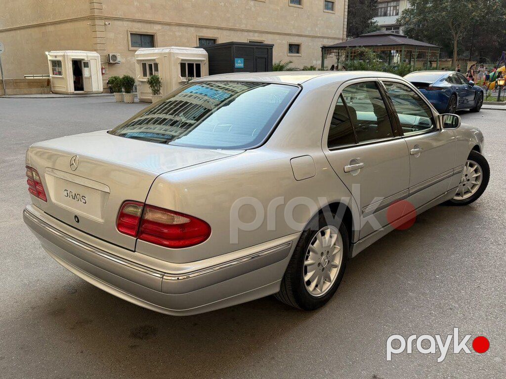 Mercedes E 240, 2.4 L, 2000 il, 270 000 km — Avtomobillər, Bakı (6)