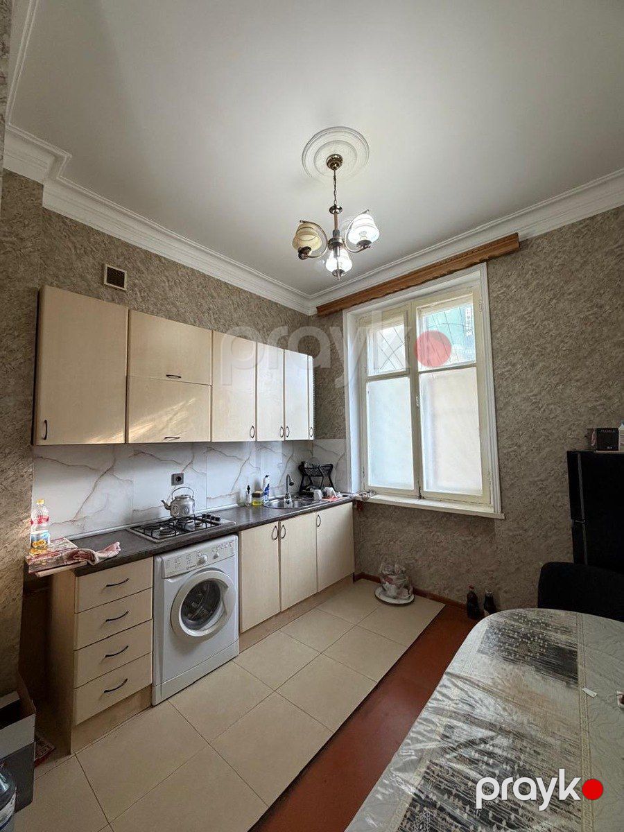 Satılır 2 otaqlı köhnə tikili 65 m² — Mənzil, Bakı (5)