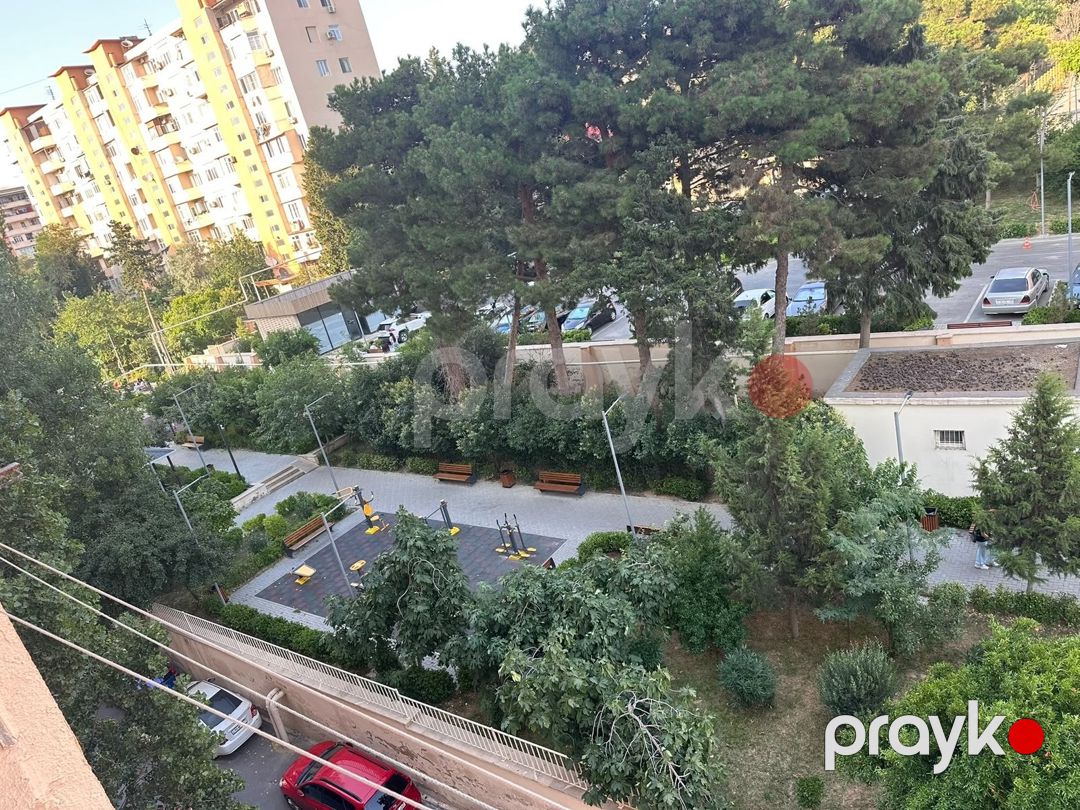 Satılır 1 otaqlı köhnə tikili 45 m² — Mənzil, Bakı (9)