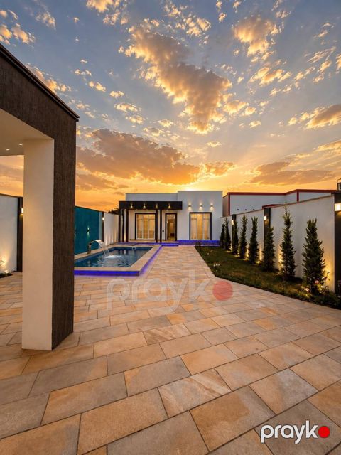 Satılır 4 otaqlı həyət evi/bağ evi 160 m² — Bakı