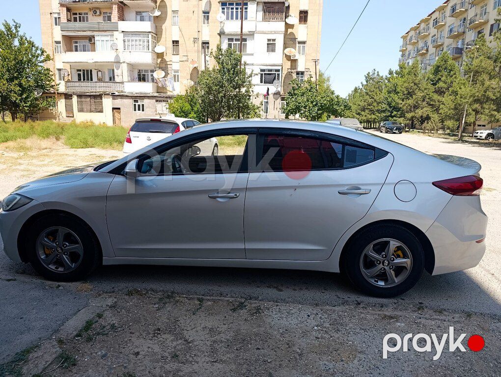 Hyundai Avante, 1.6 L, 2016 il, 139 000 km — Avtomobillər, Bakı (8)