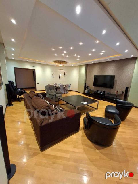 İcarəyə verilir 4 otaqlı yeni tikili 230 m² — Bakı