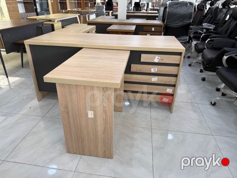 Ofis masası — Bakı