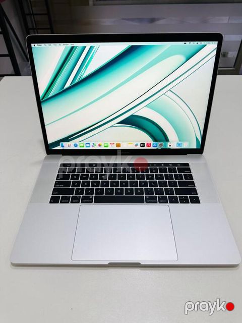 Apple MacBook Pro 15 2018 — Bakı