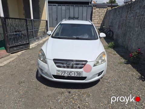 Kia Ceed SW, 1.6 L, 2008 il, 370 000 km — Balakən