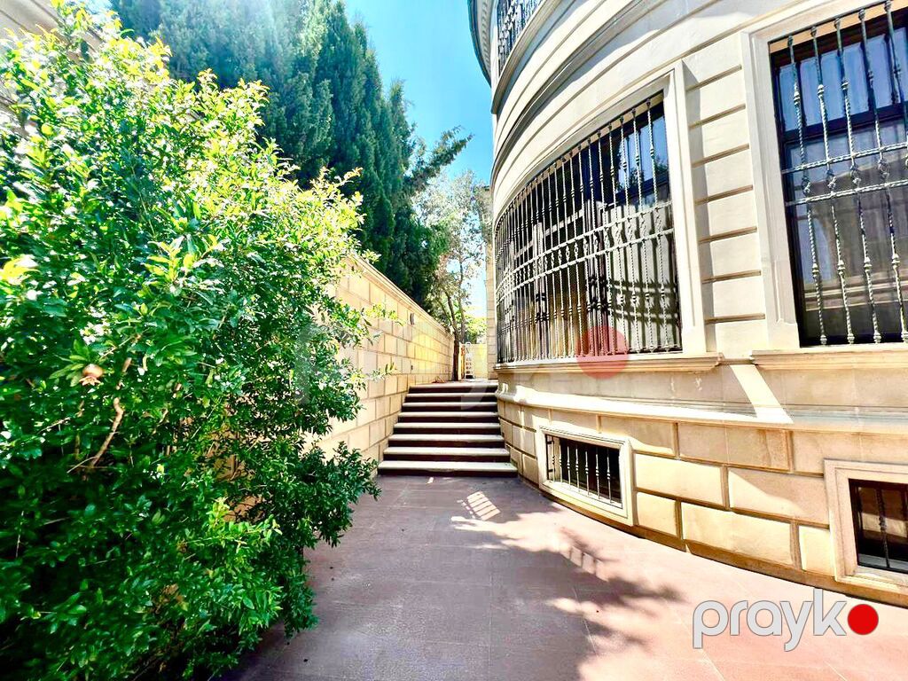 Satılır 7 otaqlı həyət evi/bağ evi 600 m² — Ev, villa, Bakı (5)
