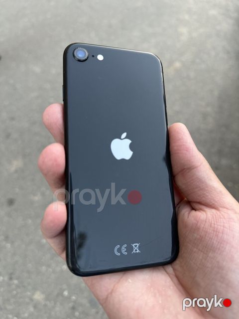 IPhone SE 2020, 64 GB, Black Titanium, Kredit, Zəmanət, Simsiz şarj — Bakı
