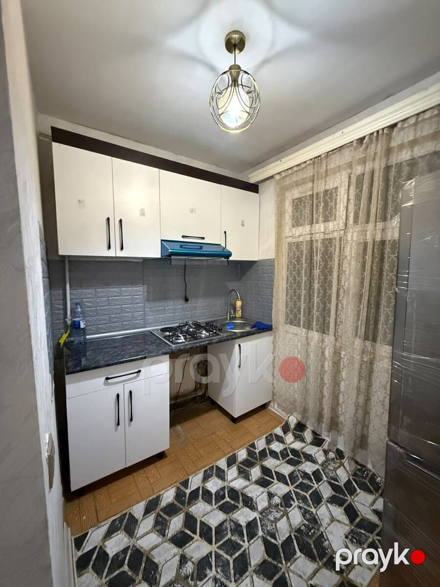 İcarəyə verilir 2 otaqlı köhnə tikili 60 m² — Mənzil, Bakı (8)