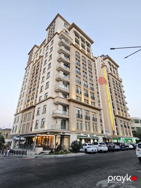 Satılır 4 otaqlı yeni tikili 146.2 m² — Bakı