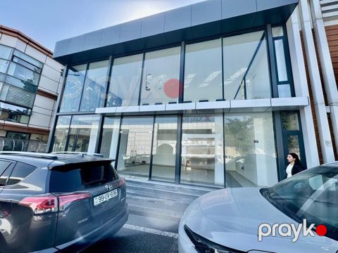 Satılır 2 otaqlı yeni tikili 180 m² — Bakı