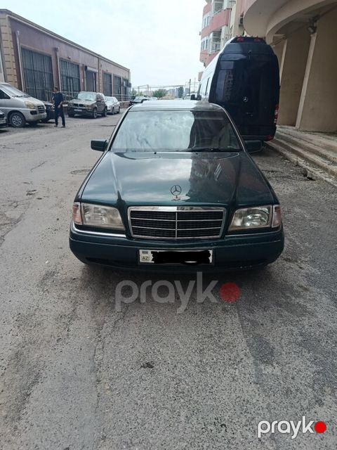 Mercedes C 180, 1.8 L, 1995 il, 348 000 km — Bakı